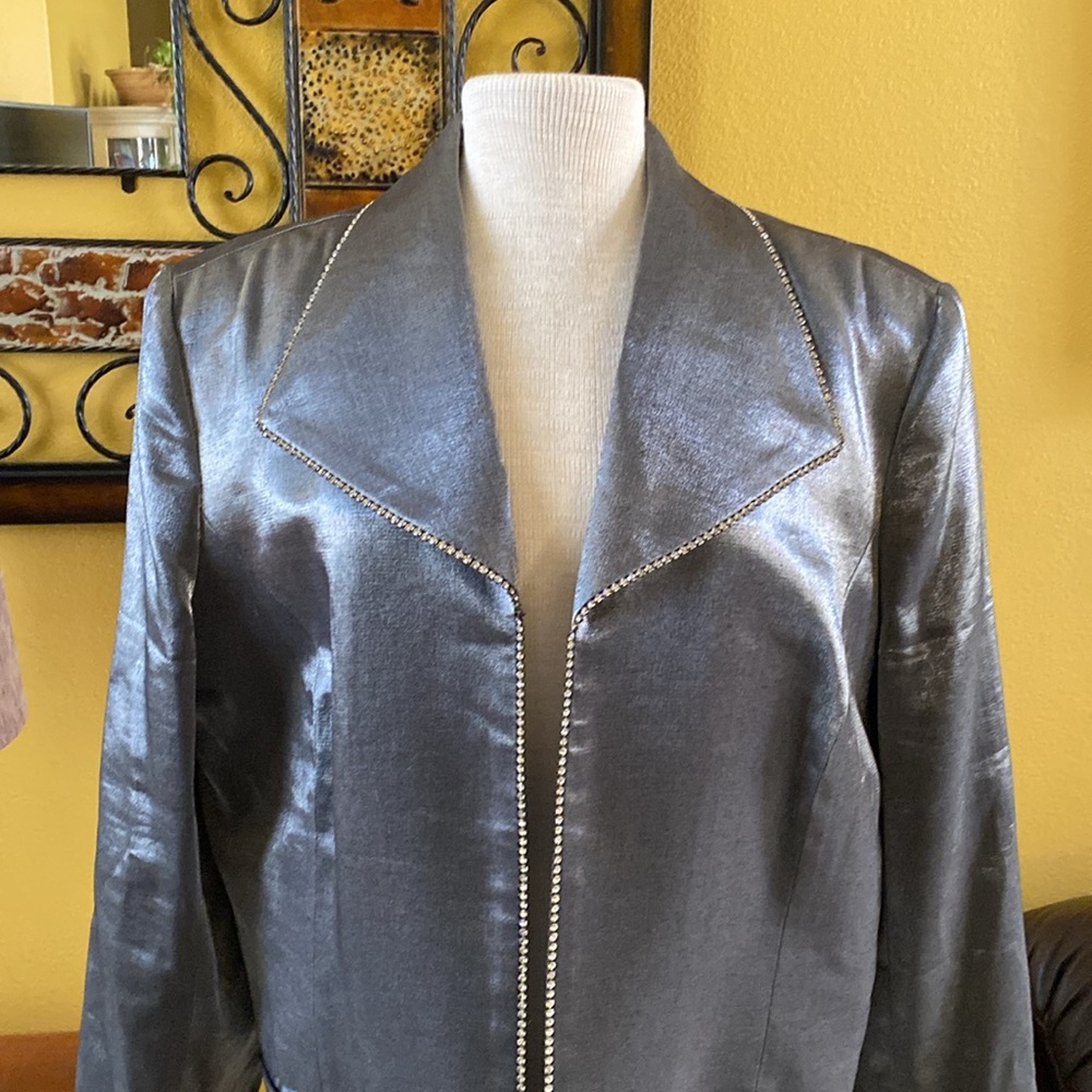 Valentine Blazer - Picture 4 of 11